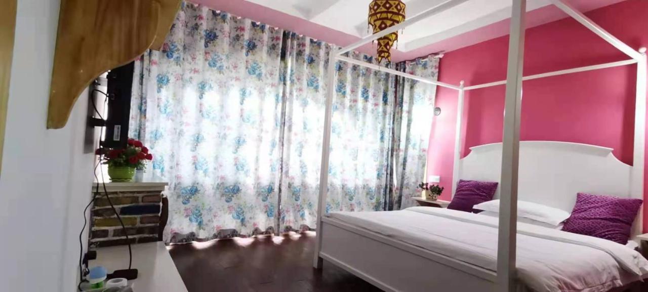 Zhangjiajie April Hostel المظهر الخارجي الصورة