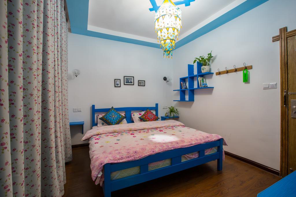 Zhangjiajie April Hostel الغرفة الصورة