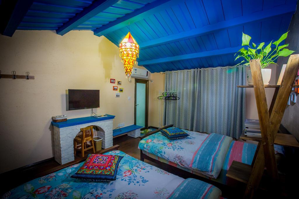 Zhangjiajie April Hostel الغرفة الصورة