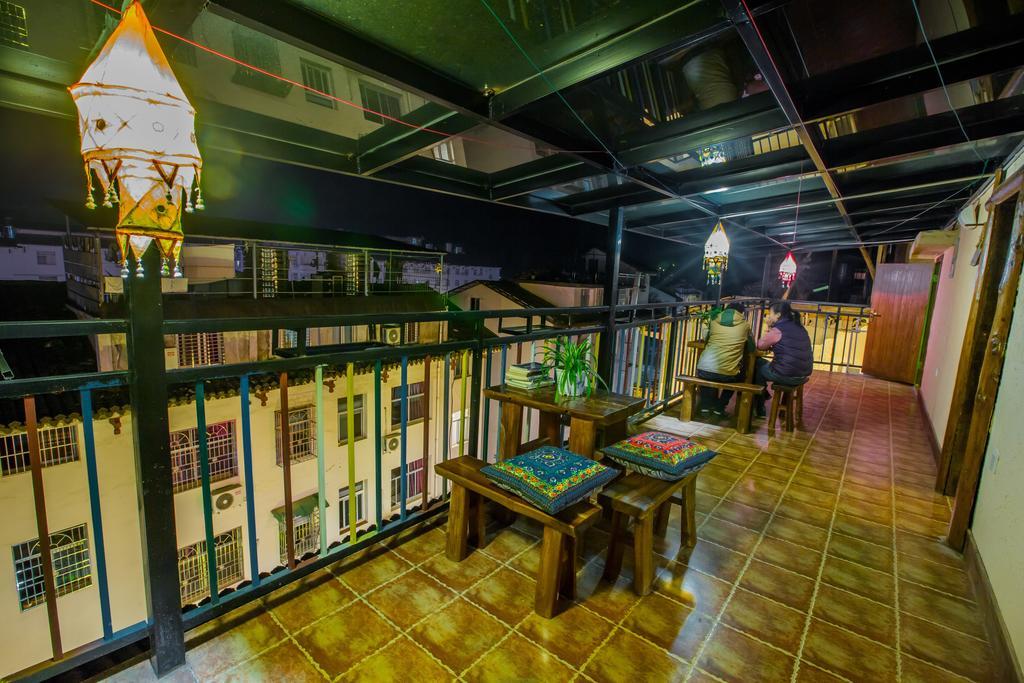 Zhangjiajie April Hostel المظهر الخارجي الصورة