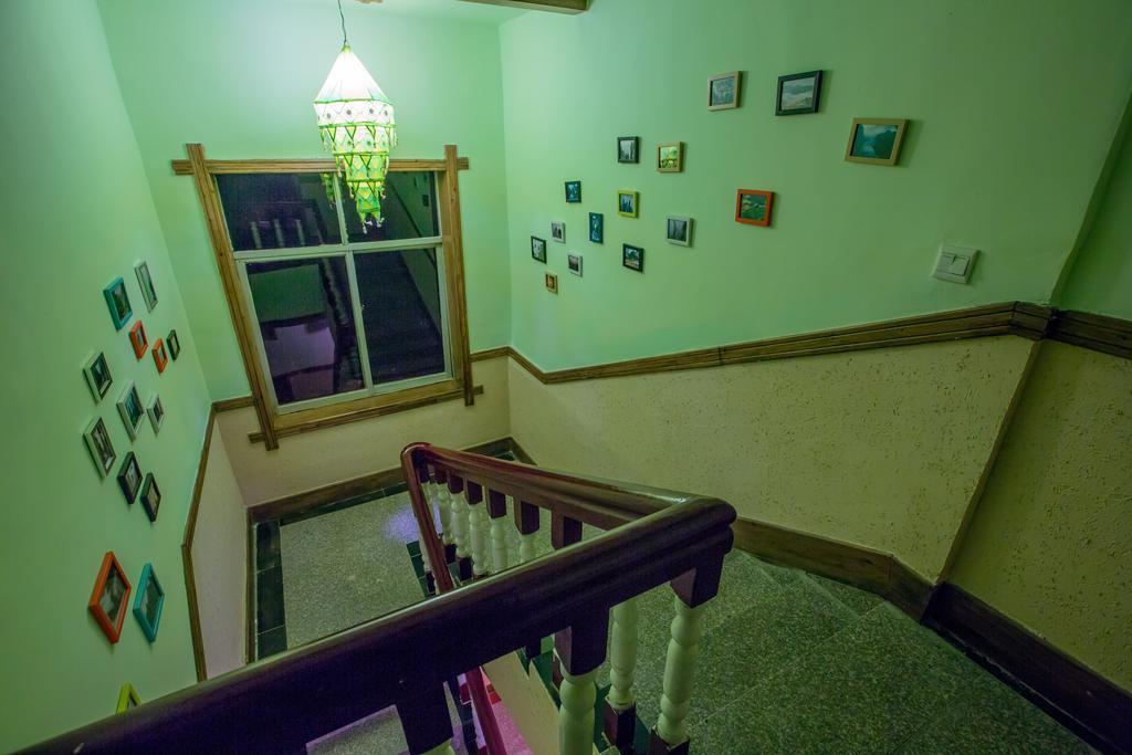 Zhangjiajie April Hostel المظهر الخارجي الصورة